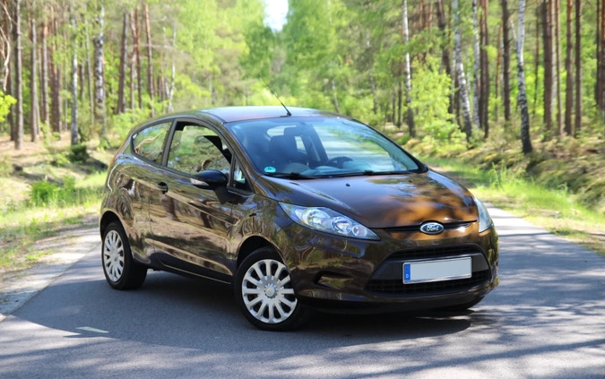 Ford Fiesta cena 21900 przebieg: 76000, rok produkcji 2011 z Kożuchów małe 781